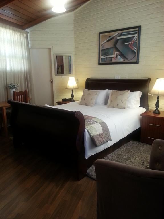 יוהנסבורג Somona Guest House מראה חיצוני תמונה
